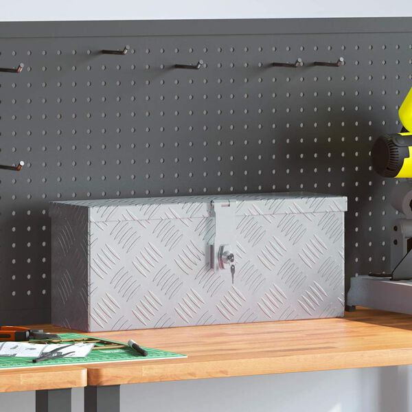 Showing Product Image 2 of 8