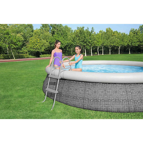 Showing Product Image 4 of 7