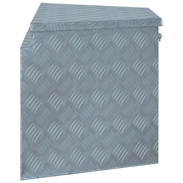 Showing Product Image 4 of 8